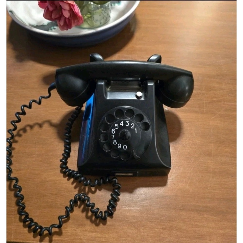 Vintage Ericsson PTT Model 11420/2 Black Bakelite Rotary Desk Phone Holland Dial